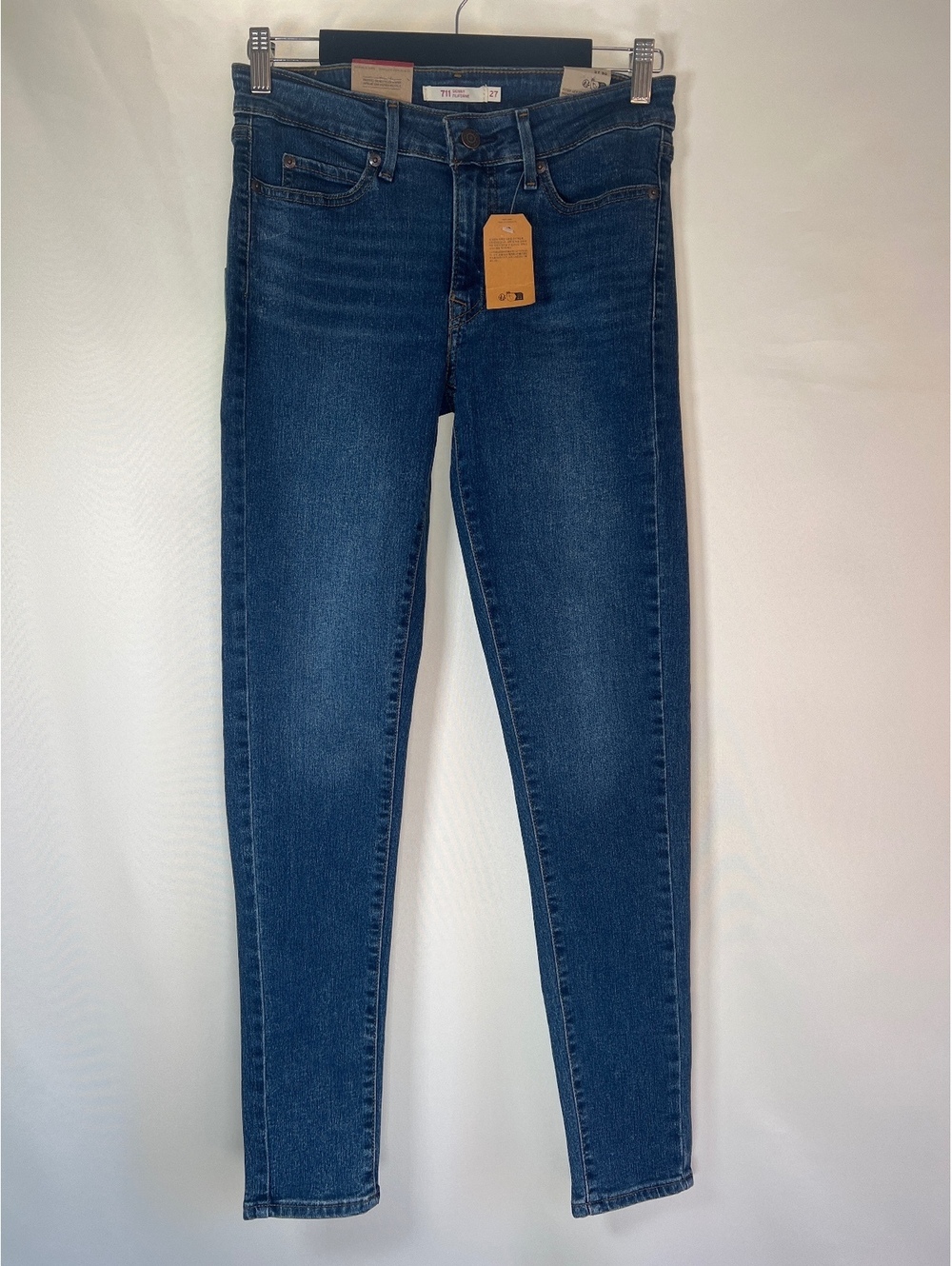 NWT Levi's 711 Skinny Jeans Women's 27